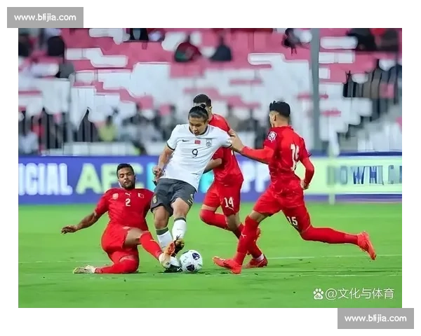 绝杀时刻引爆全场！球迷疯狂追逐英雄球员