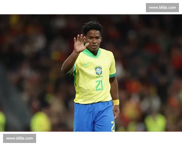 明星四分卫续约传闻再起，身价飙升引热议