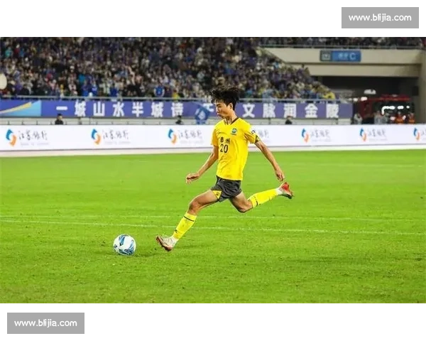 苏超版“上帝视角”！慢镜头回看，才知这粒进球有多美！